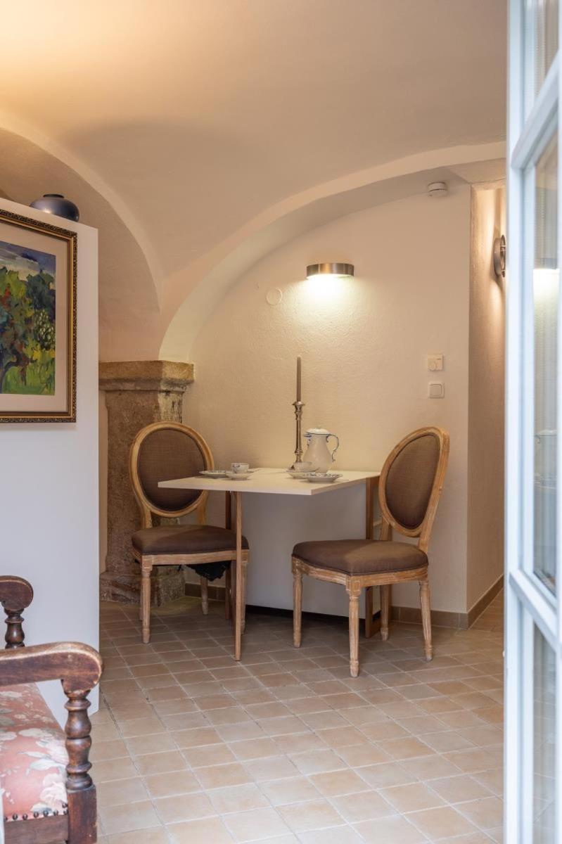 Apartmenthaus Brunnenhof Papstdorf Buitenkant foto